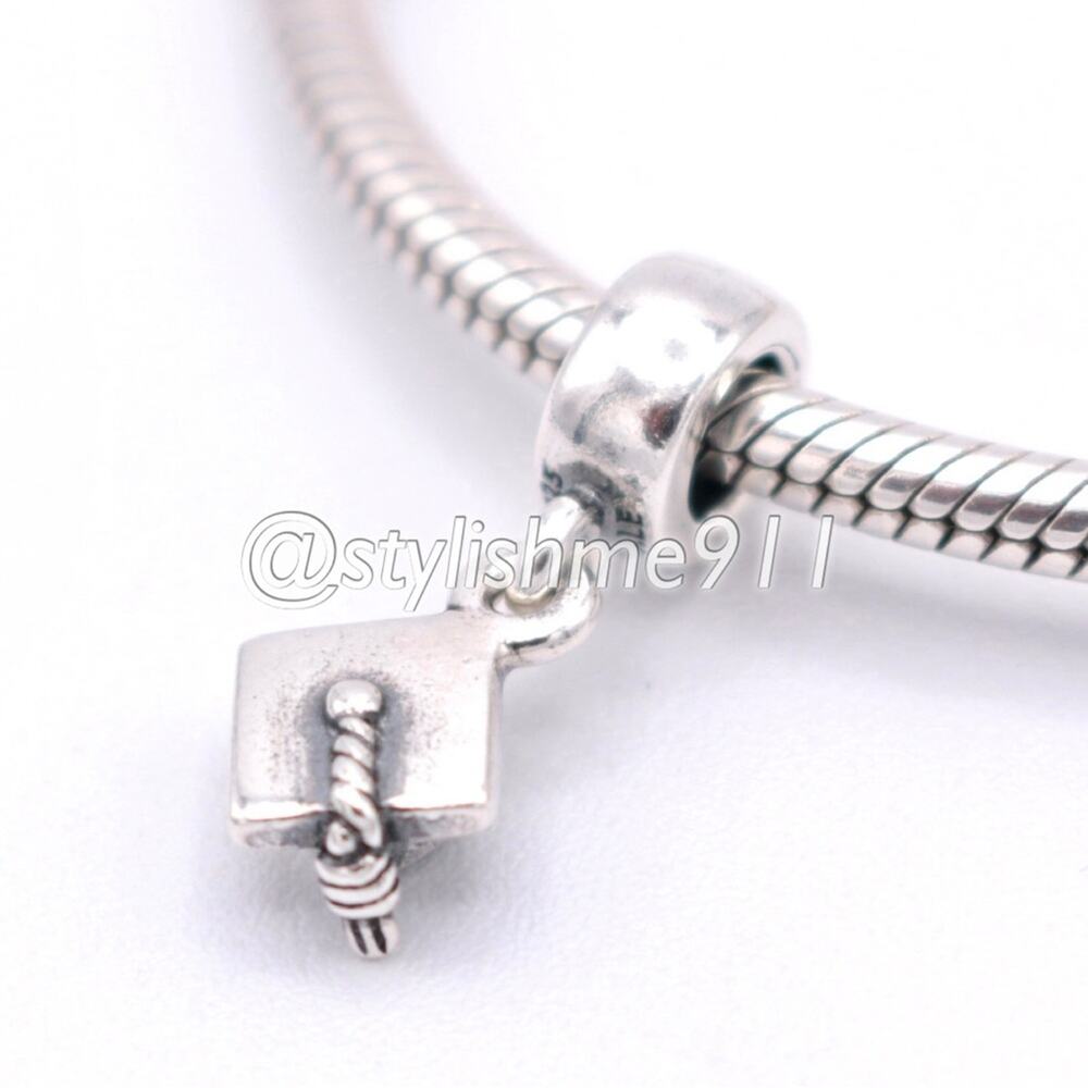 Authentic PANDORA Silver Graduation Hat Charm - 790270